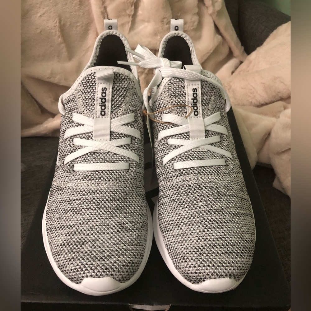 Adidas Cloudfoam Pure Running Shows